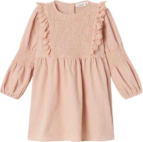 Lil' Atelier Nmfrosita LS Dress LIL Str 98 - Rugby Tan Toppe hos Magasin