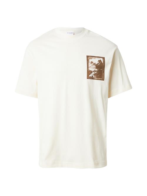 Se SELECTED HOMME Bluser & t-shirts 'SLHNORMAN'  creme / brun ved About You