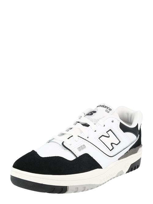 Se new balance Sneakers '550'  sort / hvid ved About You