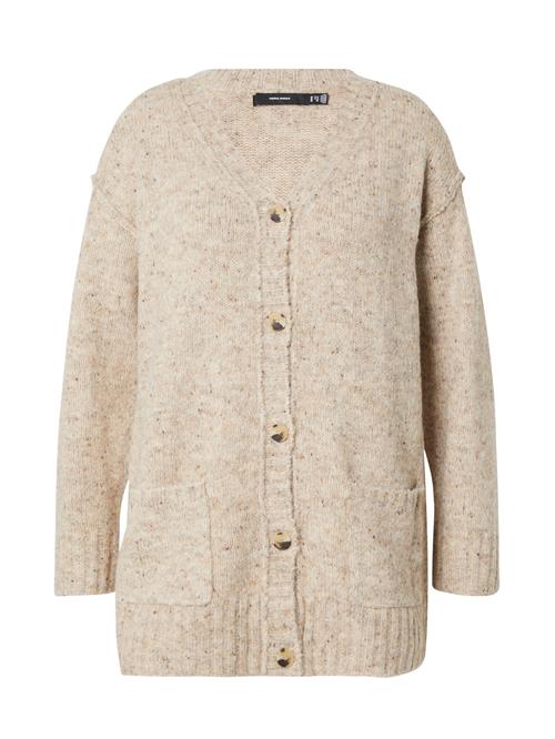 Se Vero Moda Curve Cardigan 'VMCIngrid'  mørkebeige ved About You