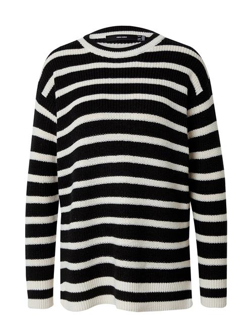 Se VERO MODA Pullover 'FABULOUS'  sort / hvid ved About You