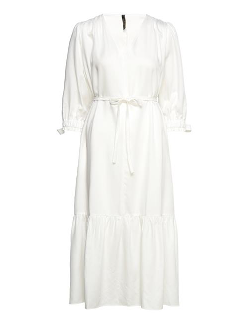 Se Mother of Pearl Abigail Dress Mother Of Pearl White ved Booztlet