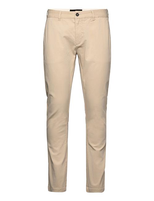 Se Lyle & Scott Skinny Chino Lyle & Scott Cream ved Booztlet