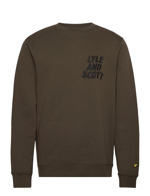 Se Lyle & Scott Ripple Logo Crewneck Lyle & Scott Khaki ved Booztlet