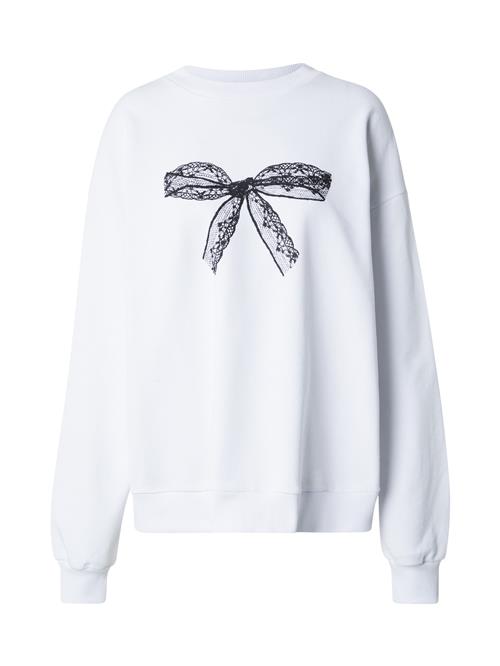 ABOUT YOU Sweatshirt 'Tabea'  hvid