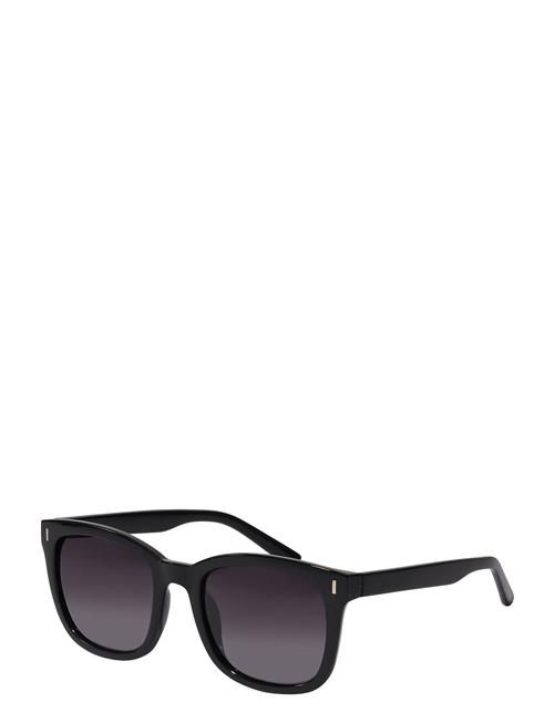 Pilgrim Katya Recycled Iconic Retro Sunglasses Pilgrim Black