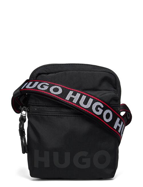 Se HUGO Quentyn_Ns Zip HUGO Black ved Booztlet