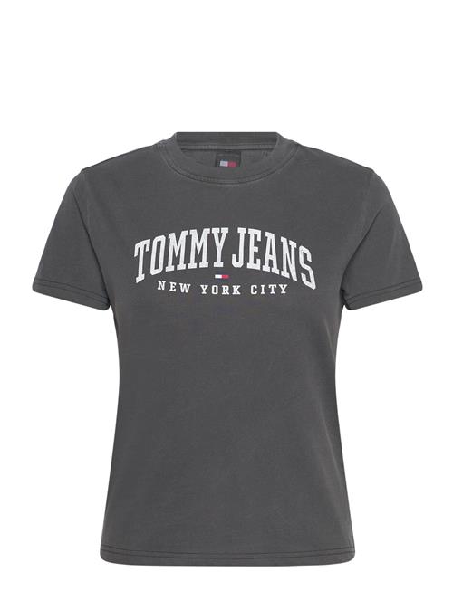 Se Tommy Jeans Tjw Reg Varsity Tee Tommy Jeans Black ved Booztlet