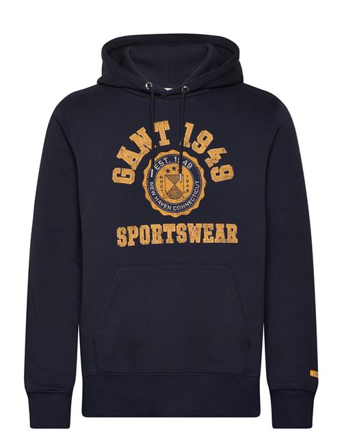 Se GANT Front Graphic Sweat Hoodie GANT Navy ved Booztlet