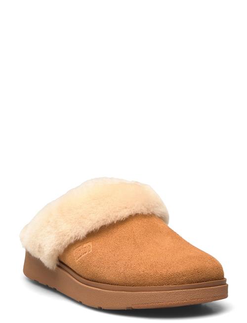 Se FitFlop Gen-Ff Shearling-Collar Suede Slippers FitFlop Beige ved Booztlet