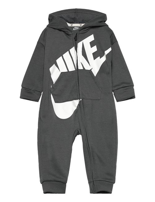 Se Nike Co-Coverall Nike Grey ved Booztlet