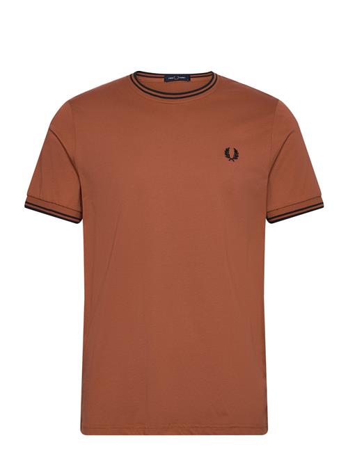 Fred Perry Twin Tipped T-Shirt Fred Perry Brown