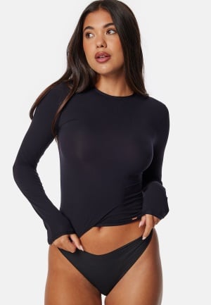 Se DORINA Noa Top Long Sleeve Bk0001-black XXXL ved Bubbleroom