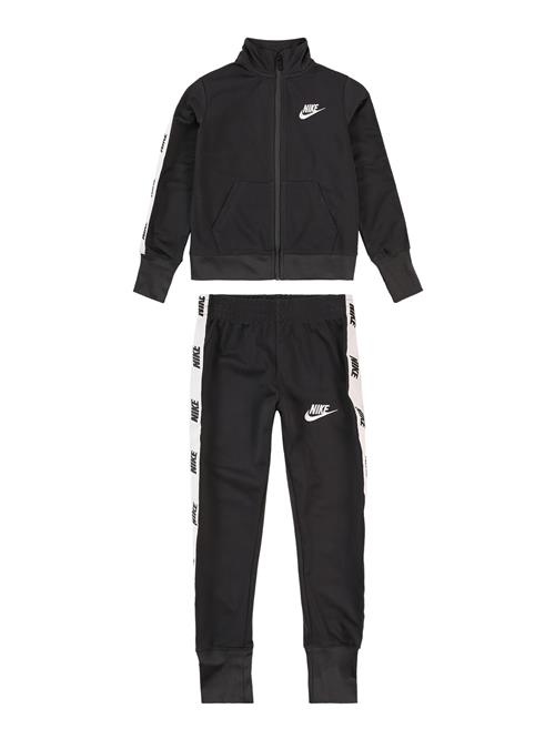 Nike Sportswear Joggingdragt  sort / hvid