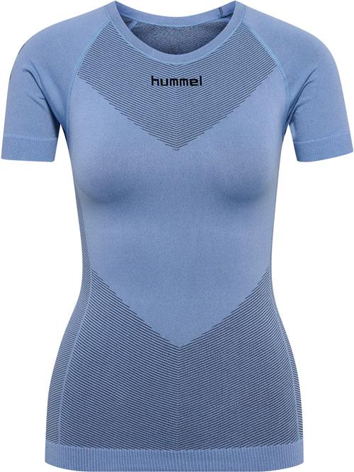 Se Hummel Funktionsbluse  blå ved About You