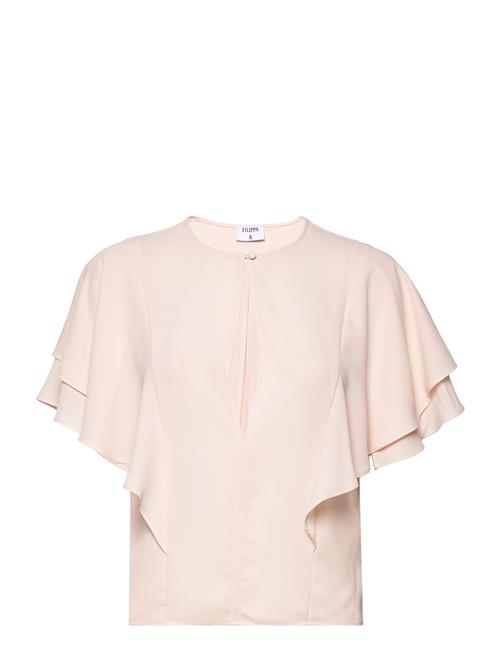 Se Filippa K Frill Sleeve Top Filippa K Pink ved Booztlet