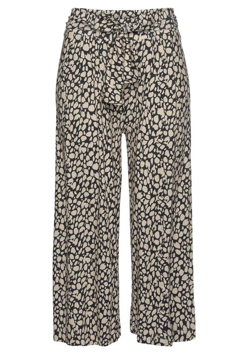 Se LASCANA Pyjamasbukser 'Culotte'  blandingsfarvet ved About You