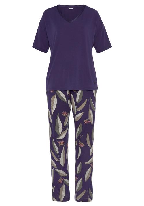Se LASCANA Pyjamas  beige / oliven / mørkelilla / gammelrosa ved About You