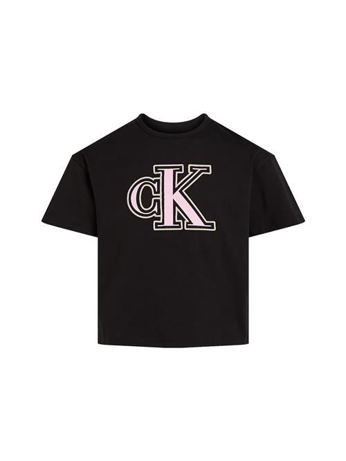 Se Calvin Klein Jeans Bluser & t-shirts  beige / lyserød / sort ved About You