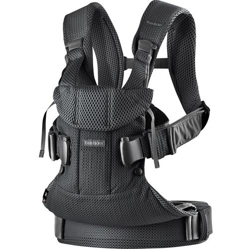 BabyBjörn Baby Carrier One Black Mesh | Sort | 0-3