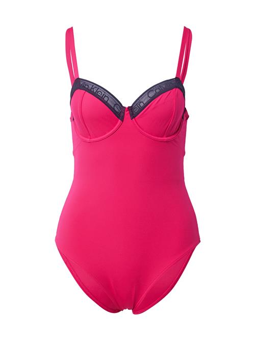 Se Calvin Klein Swimwear Badedragt  navy / pink ved About You