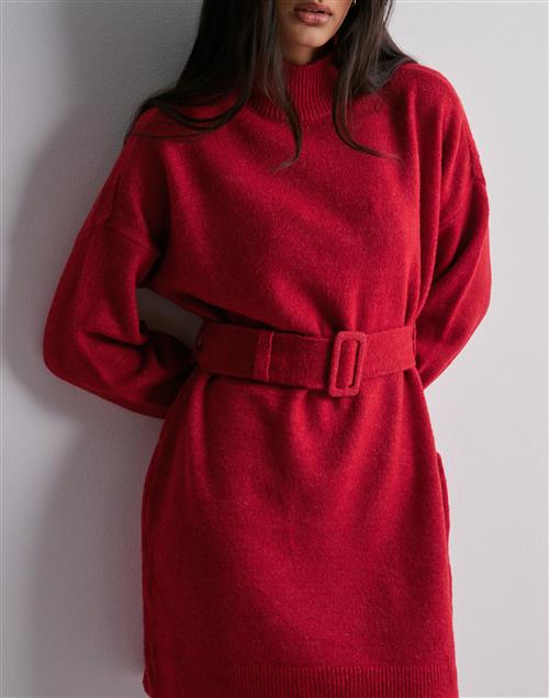 Only - Rød - Onlbella Ls Belt Dress Ex Knt