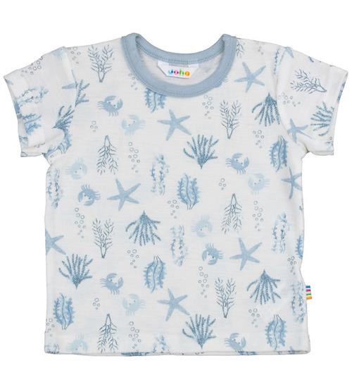 Se Joha T-shirt - Uld - LyseblÃ¥ m. Print ved KidsWorld