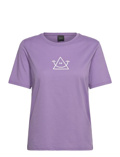 Peak Performance W Explore Graphic Tee Peak Performance Purple