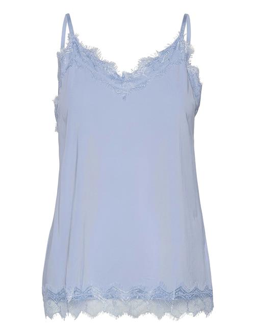 Top From Freequent In A Light Material. The Top Has A Simple Silhouette With Nar FREE/QUENT Blue