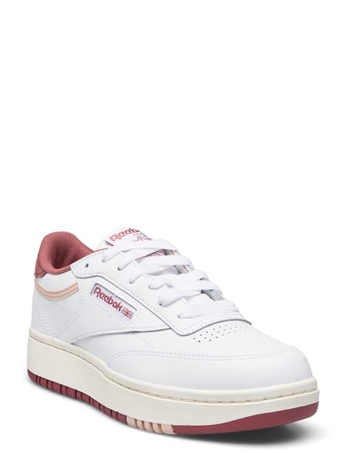 Se Club C Double Reebok Classics White ved Booztlet