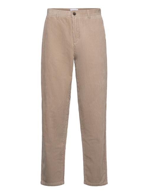 Se Kody Heavy Corduroy Pants Les Deux Beige ved Booztlet