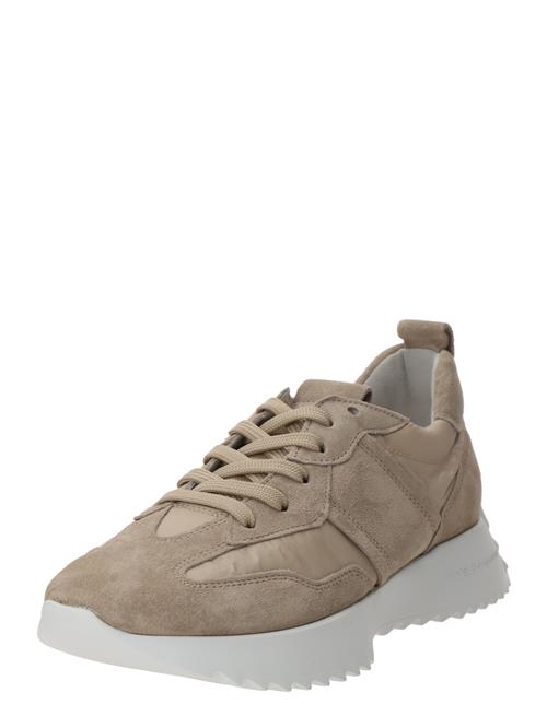 Se Kennel & Schmenger Sneaker low 'Pull'  beige ved About You