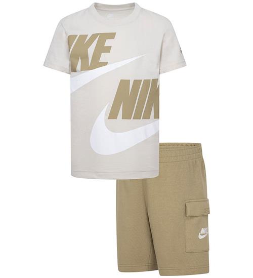 Nike ShortssÃ¦t - T-shirt/Shorts - Parachute Beige