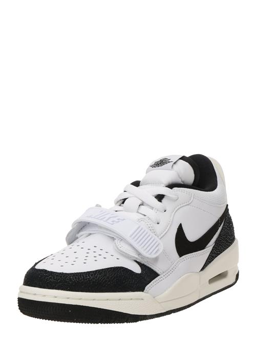 Jordan Sneaker low 'Air Legacy 312'  sort / hvid