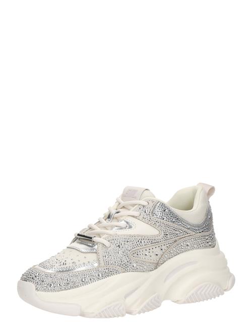 Se STEVE MADDEN Sneaker low 'Privy'  sølv / uldhvid ved About You