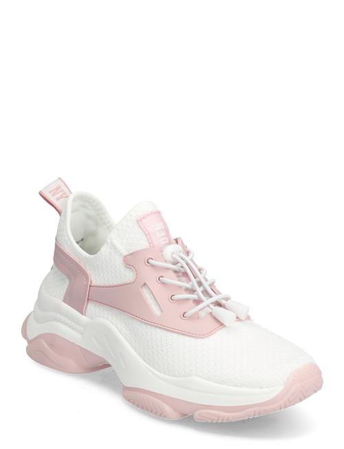 Se Match-E Sneaker Steve Madden Pink ved Booztlet