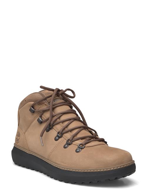 Se Hudson Road Mid Lace Up Waterproof Chukka Boot Medium Beige Nubuck Timberland Beige ved Booztlet