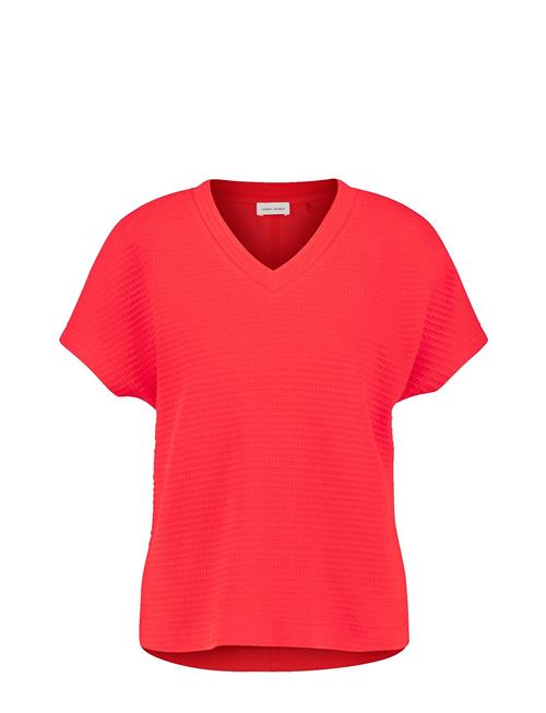 Se T-Shirt 1/2 Sleeve Gerry Weber Red ved Booztlet