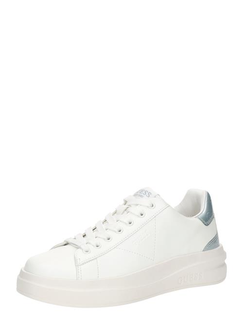 Se GUESS Sneaker low 'ELBINA'  sølv / hvid ved About You