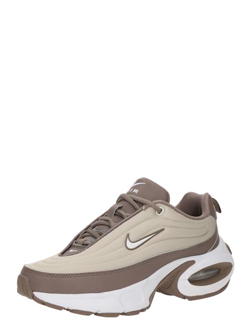 Se Nike Sportswear Sneaker low 'AIR MAX PORTAL'  sand / brun / hvid ved About You