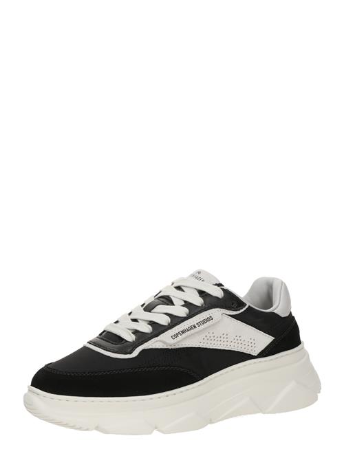 Se Copenhagen Sneaker low  sort / hvid ved About You