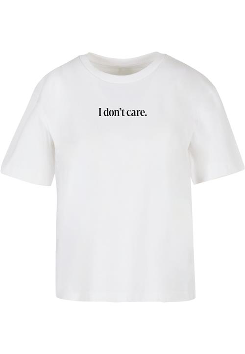 Se Miss Tee Shirts 'I Don´t Care'  sort / hvid ved About You