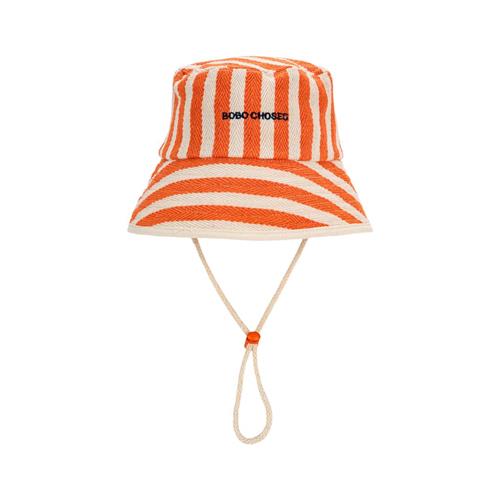 Se Bobo Choses Bobo Choses Stribet Spandhue Orange 52 cm  Orange.  52 cm  mand ved Babyshop