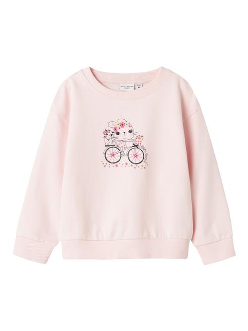 NAME IT Sweatshirt 'NMFVISUS'  lyseblå / pink / lyserød / sort