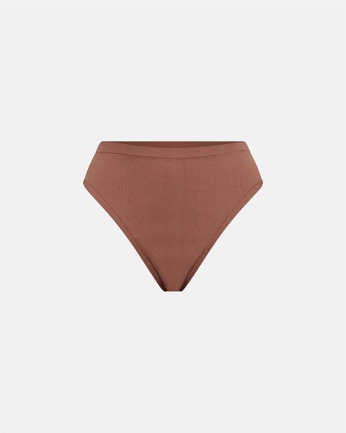 Bikini tai brief | Fersken