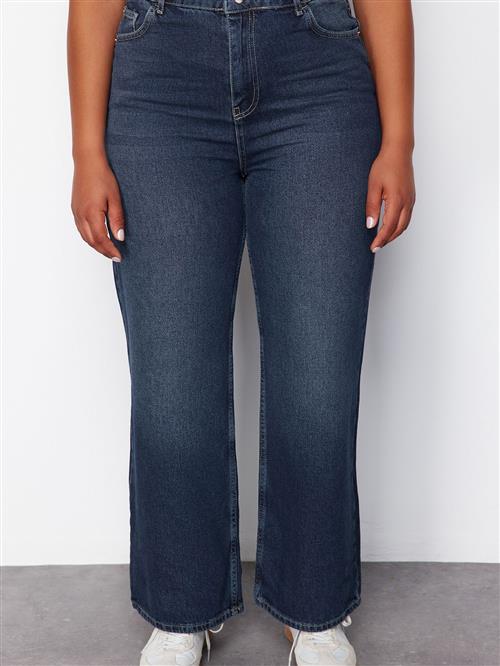 Se Trendyol Curve Jeans  mørkeblå ved About You