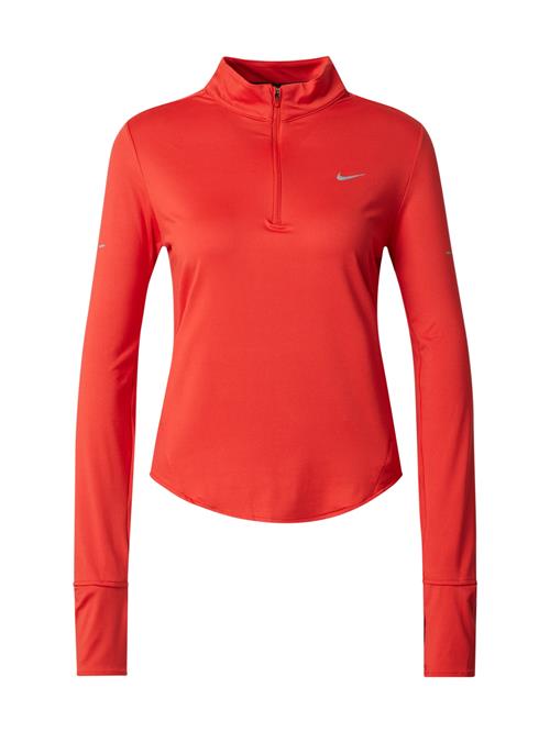 Se NIKE Sportsweatshirt 'SWIFT'  orangerød ved About You