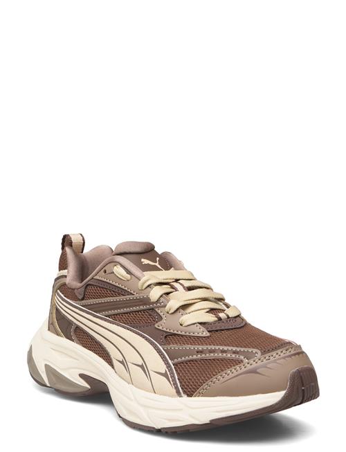 Se Puma Morphic Retro PUMA Brown ved Booztlet