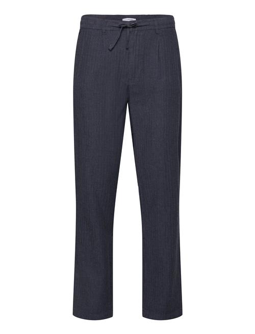 Se Linen Blend Herringb Pants Lindbergh Navy ved Booztlet