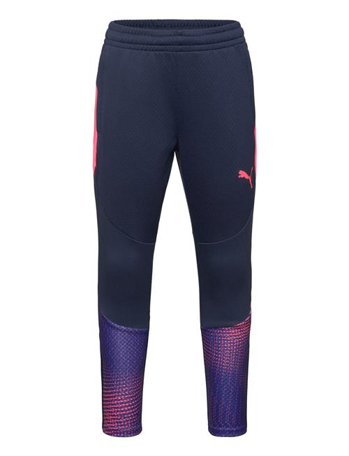 Se Individualfinal Training Pants Jr PUMA Navy ved Booztlet